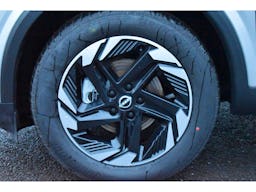 Nissan Qashqai III 1.3 MILD HYBRID 158 N-CONNECTA XTRONIC occasion - Photo 51