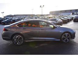Opel Insignia 1.5 Diesel 122 ch BVA8 GS Line occasion - Photo 4
