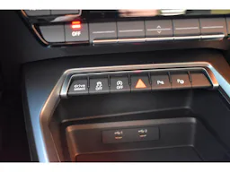 Audi A3 Sportback 30 TFSI 110CH MILD HYBRID BUSINESS LINE S TRONIC 7 occasion - Photo 29