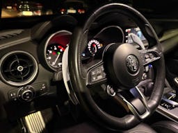 Alfa Romeo Stelvio  2.2 D - 210 - BVA 2020  Veloce Q4 occasion - Photo 11