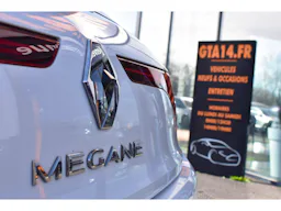 Renault Mégane  TCe 140 FAP 21N Intens occasion - Photo 19