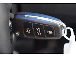 Audi Q3  45 TFSIe 245 ch S tronic 6 Business Executive occasion - Photo 29