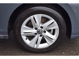 Volkswagen Golf 1.0 eTSI OPF 110 DSG7 Life Business occasion - Photo 38