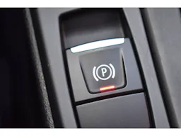 BMW X1  xDrive 25e 220 ch BVA6 F48 LCI Business Design occasion - Photo 33