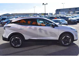 Nissan Qashqai III 1.3 MILD HYBRID 158 N-CONNECTA XTRONIC occasion - Photo 4
