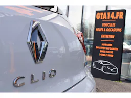 Renault Clio V  E-Tech full hybrid 145H Equilibre occasion - Photo 19