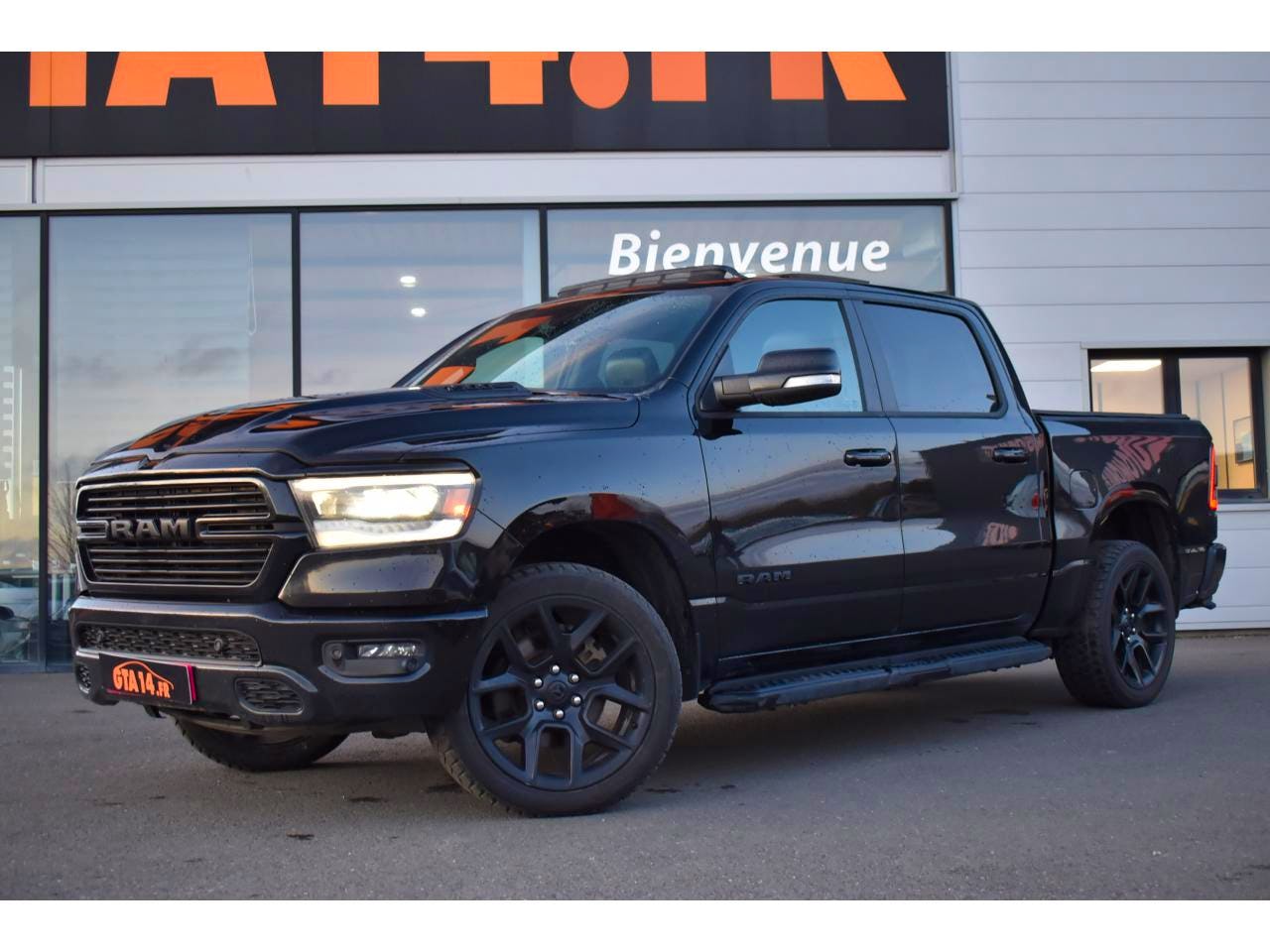 Dodge RAM SPORT NIGHT EDITION 395cv 5.7 HEMI occasion