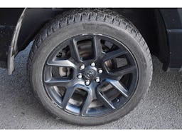 Dodge RAM  SPORT NIGHT EDITION 395cv 5.7 HEMI occasion - Photo 12