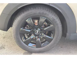 Mini Countryman 136 - 88 ch ALL4 BVA6 Cooper SE occasion - Photo 37