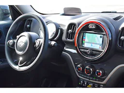 Mini Countryman 136 - 88 ch ALL4 BVA6 Cooper SE occasion - Photo 6