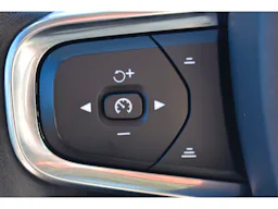 Volvo XC40 T5 Recharge 180+82 ch DCT7 Inscription occasion - Photo 23