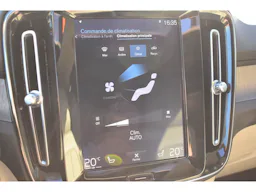 Volvo XC40 T5 Recharge 180+82 ch DCT7 Inscription occasion - Photo 29