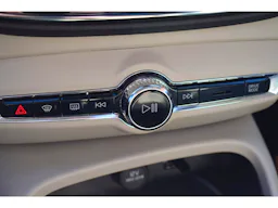 Volvo XC40  T5 Recharge 180+82 ch DCT7 Inscription occasion - Photo 34