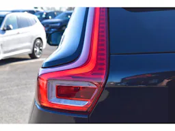 Volvo XC40  T5 Recharge 180+82 ch DCT7 Inscription occasion - Photo 45