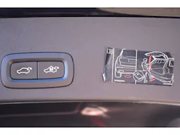 Volvo XC40  T5 Recharge 180+82 ch DCT7 Inscription occasion - Photo 9