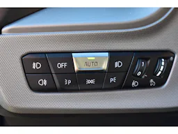 BMW Série 1  120d xDrive 190 ch BVA8 F40 Lounge occasion - Photo 21