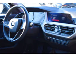 BMW Série 1  120d xDrive 190 ch BVA8 F40 Lounge occasion - Photo 6