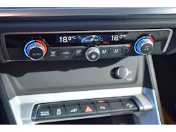 Audi Q3 45 TFSIe 245 ch S tronic 6 Business line occasion - Photo 13