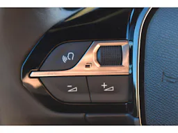 Peugeot e-2008 136 ch Allure Pack occasion - Photo 21
