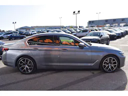 BMW Série 5  540d TwinPower Turbo xDrive 340 ch BVA8 G30 LCI Luxury occasion - Photo 4