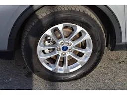 Ford Kuga  2.5 Duratec 190 ch FlexiFuel FHEV E85 Powershift Titanium occasion - Photo 16