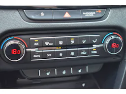 Kia Ceed  1.0 T-GDi 120 ch BVM6 GT Line Premium occasion - Photo 13