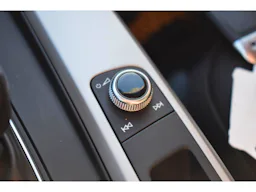 Audi A4 Avant 30 TDI 136 S tronic 7 Business Line occasion - Photo 32