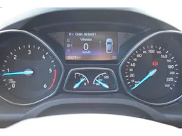 Ford Kuga 1.5 TDCi 120 S&S 4x2 BVM6 Titanium Business occasion - Photo 8