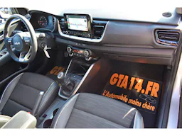 Kia Stonic  1.0 T-GDi 120 ch MHEV BVM6 GT Line occasion - Photo 3