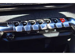 Peugeot 3008 Hybrid 225 e-EAT8 Allure Pack occasion - Photo 13