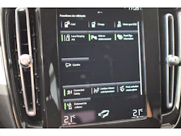 Volvo XC40  T4 RECHARGE 129 + 82 CH INSCRIPTION BUSINESS DCT 7 occasion - Photo 30