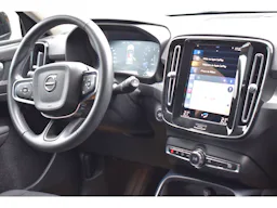 Volvo XC40  T4 RECHARGE 129 + 82 CH INSCRIPTION BUSINESS DCT 7 occasion - Photo 6