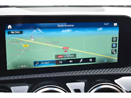 Mercedes Benz Classe A 250 e 8G-DCT Style Line occasion - Photo 11