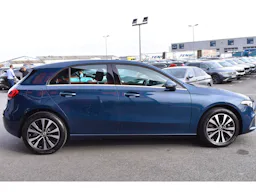 Mercedes Benz Classe A 250 e 8G-DCT Style Line occasion - Photo 4