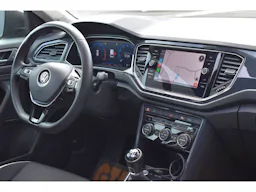 Volkswagen T-Roc 1.5 TSI 150 EVO Start/Stop BVM6 Carat occasion - Photo 6