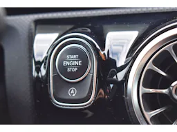 Mercedes Benz Classe A  200 d 8G-DCT AMG Line occasion - Photo 28