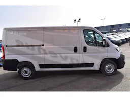 Peugeot Boxer 3.3 T L2H1 120 S&S BVM6 occasion - Photo 4