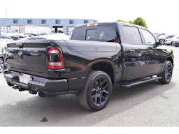 Dodge RAM 1500 SPORT NIGHT CREW occasion - Photo 2