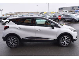 Renault Captur TCe 130 FAP Intens occasion - Photo 4