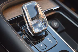 Volvo XC90  T8 AWD Recharge - 303 + 87 - BVA Geartronic  Inscription Luxe 7pl occasion - Photo 33