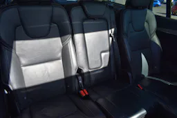 Volvo XC90  T8 AWD Recharge - 303 + 87 - BVA Geartronic  Inscription Luxe 7pl occasion - Photo 4