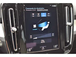 Volvo XC40 T5 Recharge 180+82 ch DCT7 Start occasion - Photo 29