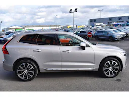 Volvo XC60  T8 Recharge AWD 310 ch + 145 ch Geartronic 8 Ultimate Style Chrome occasion - Photo 4