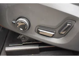 Volvo XC60  T8 Recharge AWD 310 ch + 145 ch Geartronic 8 Ultimate Style Chrome occasion - Photo 22