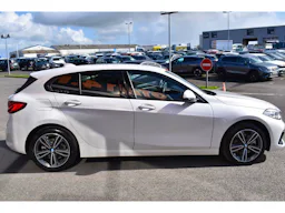 BMW Série 1  118i 136 ch DKG7 F40 Edition Sport occasion - Photo 4