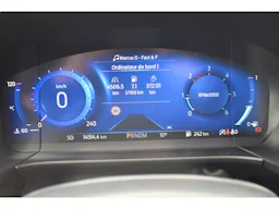 Ford Kuga  2.0 ECOBLUE120 CV BVA ST-LINE occasion - Photo 8