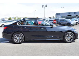 BMW Série 3  330e 292 ch BVA8 G20 Business Design occasion - Photo 4