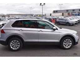Volkswagen Tiguan 1.4 eHybrid 245ch DSG6 Life Business occasion - Photo 4