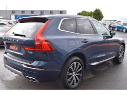 Volvo XC60  T8 Twin Engine 303 ch + 87 ch Geartronic 8 Inscription Luxe occasion - Photo 2
