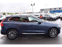 Volvo XC60  T8 Twin Engine 303 ch + 87 ch Geartronic 8 Inscription Luxe occasion - Photo 4